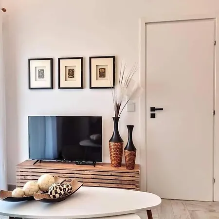 Old Town Luxe W 100mbps Lägenhet *